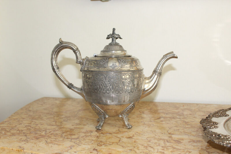 Silver plated French Tea Pot : The French Antique Store