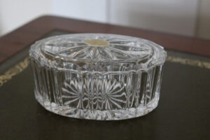 Crystal Trinket Bowl with lid : The French Antique Store