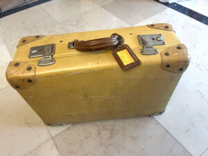 1940s Vintage Suitcase Constellation fibre vulcanisee - the french antique store 1
