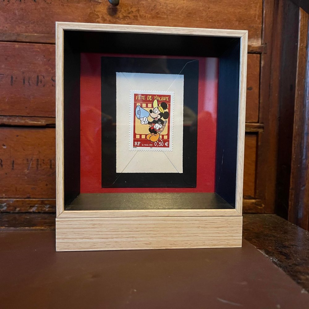 Disney Framed Stamp Gift Mickey Minnie Donald 2