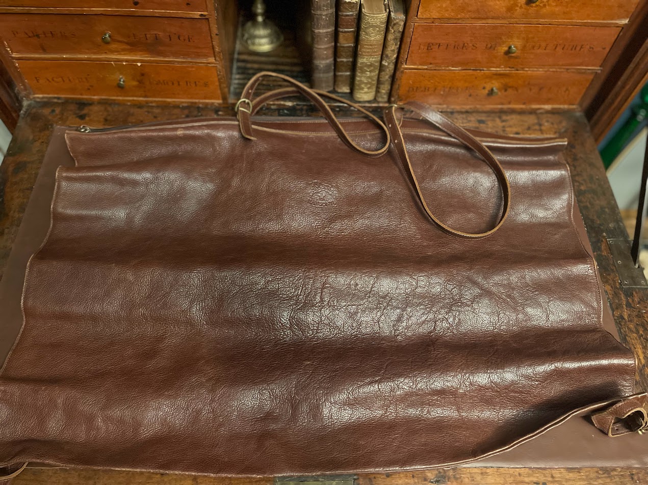 Vintage Il Bisonte Caramello Leather shoulder bag XL - the french antique store 7