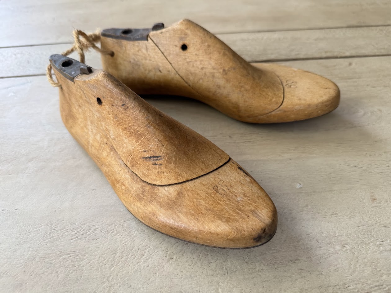 Curated Vintage French Wooden Shoe Lasts - Authentic Pair Size 39 (Circa 1930s) - Image 2