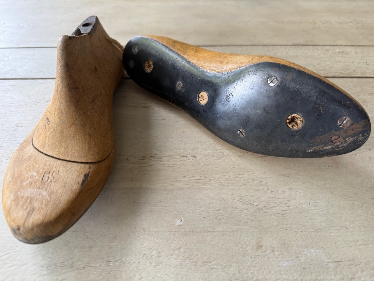 Curated Vintage French Wooden Shoe Lasts - Authentic Pair Size 39 (Circa 1930s) - Image 3
