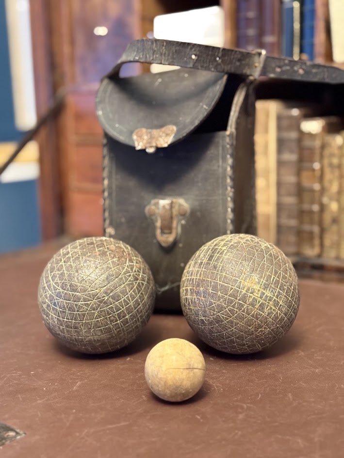 Authentic 1920s French Boule Lyonnaise Duo Set with Rare Hinged Leather Bag IMG_0178