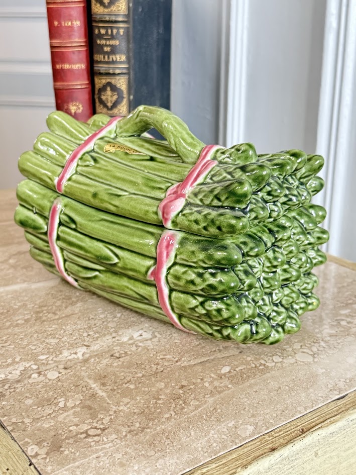 Vintage French Barbotine Majolica Asparagus Tureen & Lid IMG_1349