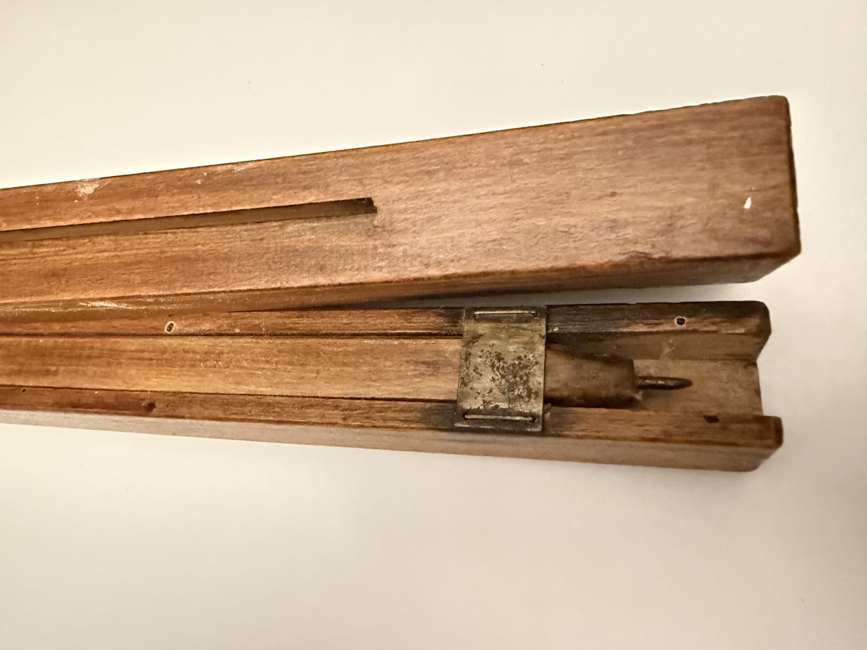 vintage 1950s French Field Easel - Folding Artist's Tripod IMG_1068