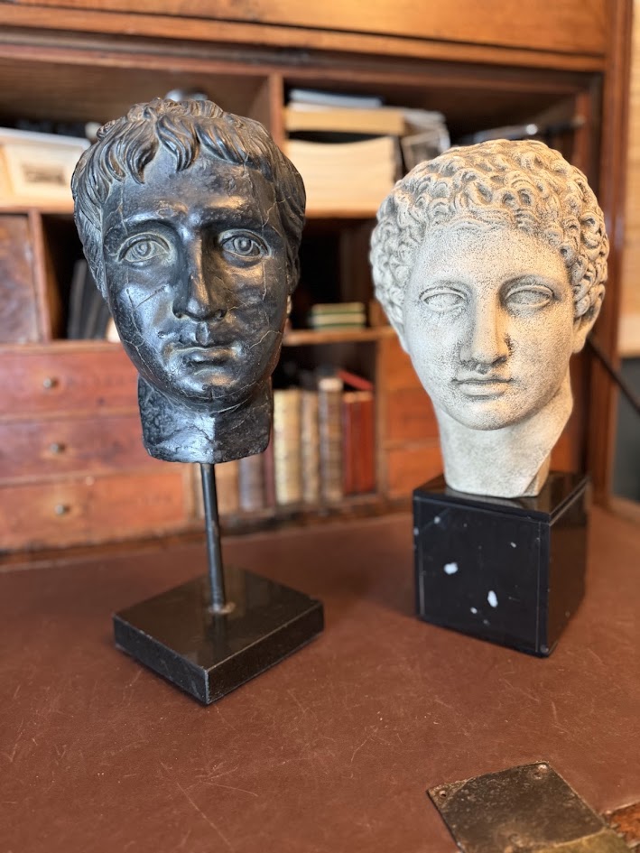 Large Patinated Plaster Bust of Roman Emperor Augustus Grand Tour Neoclassical Head on Stand (40cm) IMG_2084